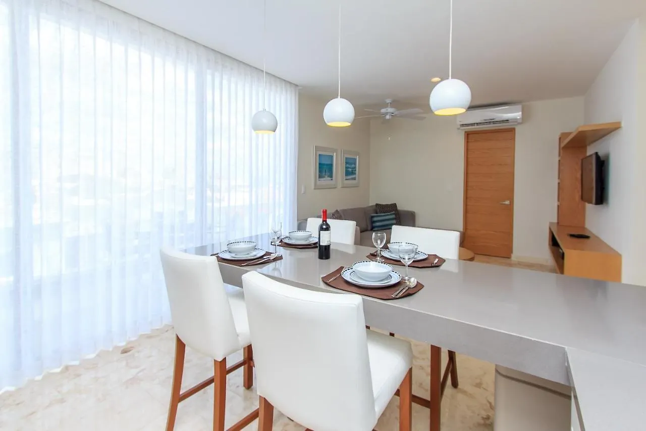 A-Nah Apartments, Rooftop Pool, Walking Distance To 5Th Avenue Playa del Carmen