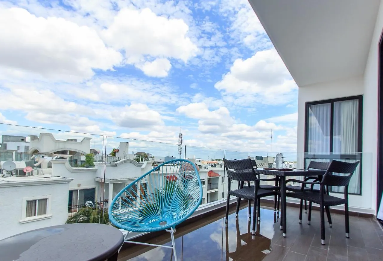 A-Nah Apartments, Rooftop Pool, Walking Distance To 5Th Avenue Playa del Carmen Mexiko